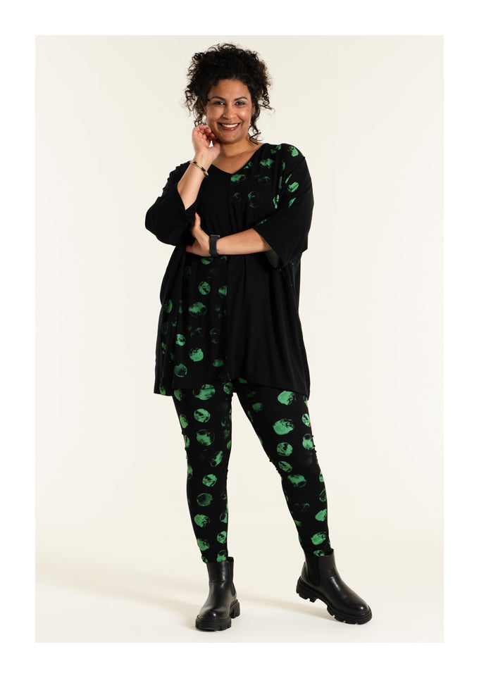 Irene leggings fra Studio med grønt mønster (7188280311897)