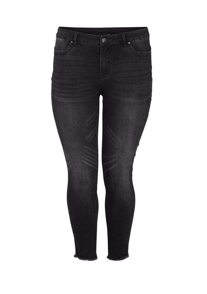 Fia jeans fra Zoey i udvasket sort (4762570129497)